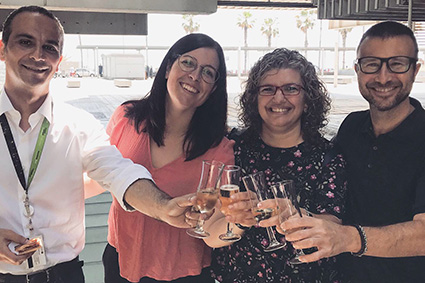 Anna Brugulat and the directors of her PhD thesis, Juan Domingo Gispert, Nina Gramunt and José Luis Molinuevo