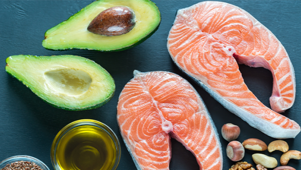 Los resultados del estudio señalan que las intervenciones nutricionales preventivas podrían ayudar a mejorar la función cerebral y prevenir la demencia asociada con el Alzheimer